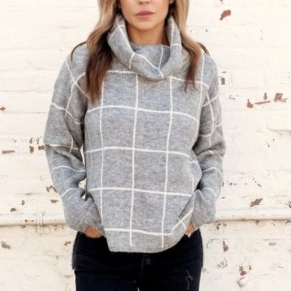 ON THE GRID TURTLENECK SWEATER - GREY - Picture 1 of 10